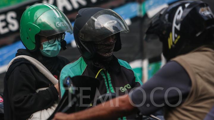 Covid RI Naik Jelang Libur Nataru, otoritas akan Wajibkan Pakai Masker Kembali?