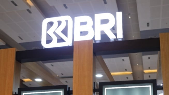 Apakah Layanan Contact BRI 1500017 Bisa Dihubungi ketika Hari Libur Nasional?