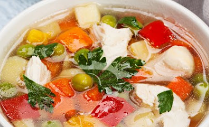 Sarapan Sehat dengan Sup Sayuran yang Hangat